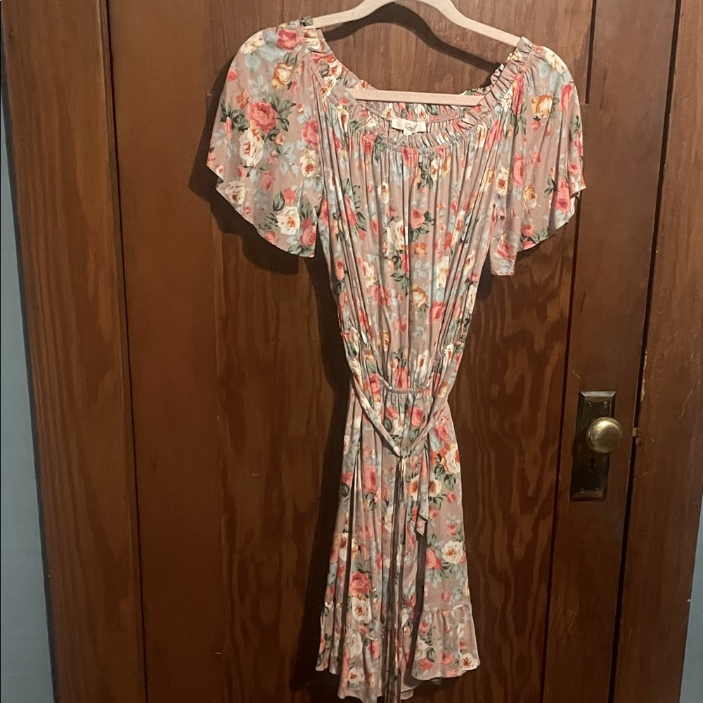 Floral boho frilly dress
